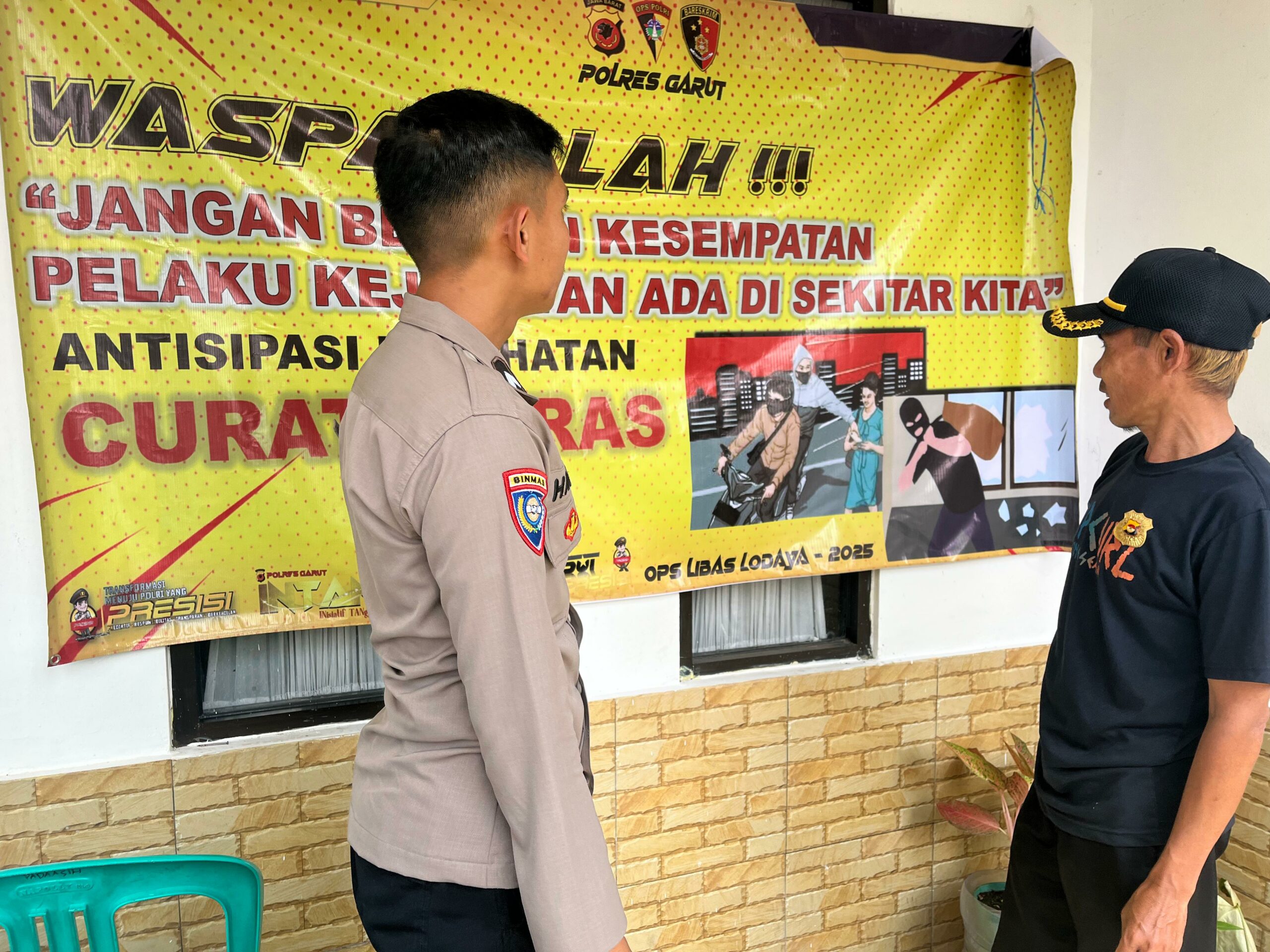 Polsek Pasirwangi Gelar Penyuluhan Kamtibmas di Desa Padaasih, Ajak Warga Aktif Jaga Keamanan