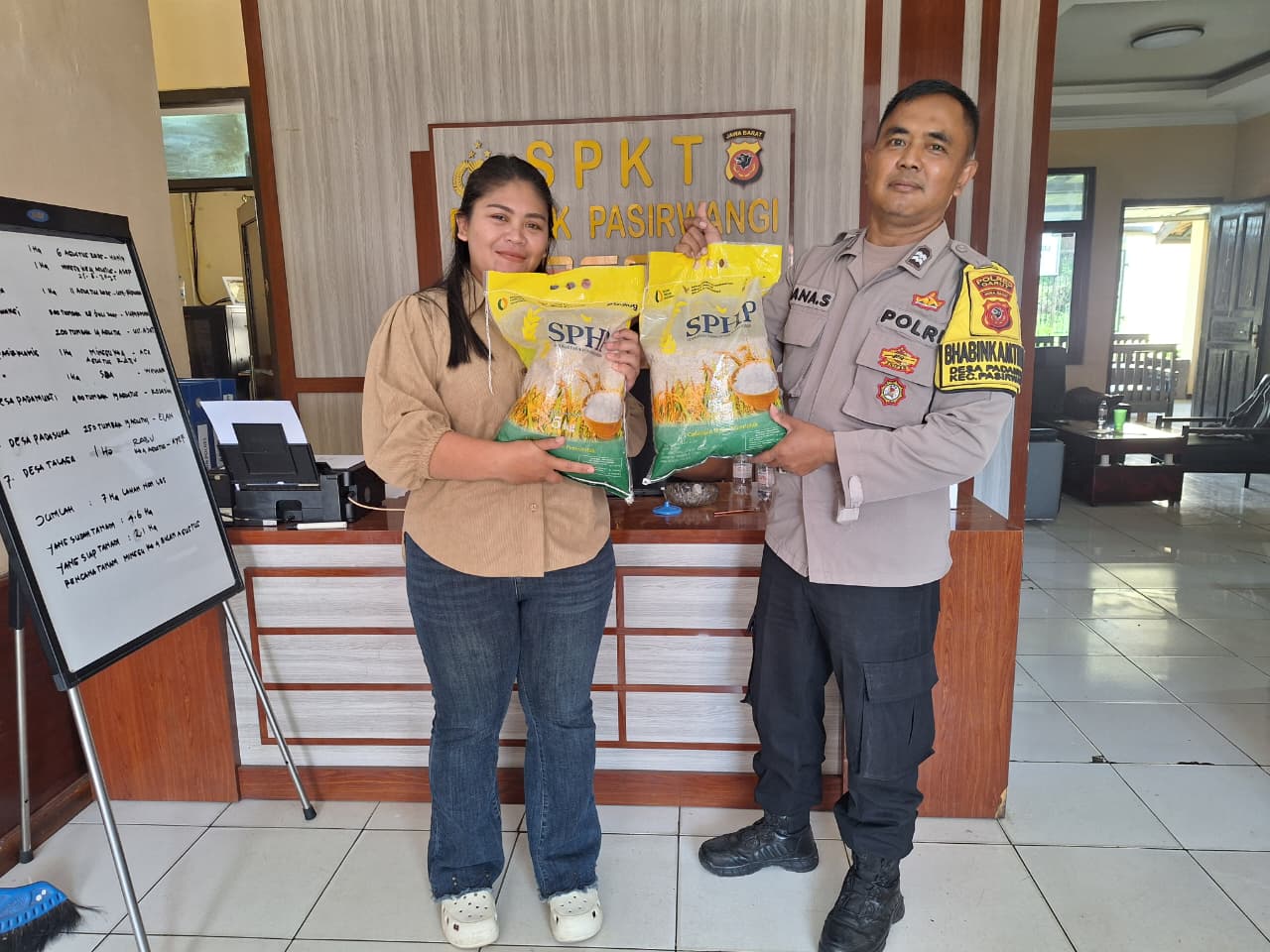 Polisi Gerak Cepat Jual Beras SPHP, Polres Garut Kendalikan Harga dan Antisipasi Kelangkaan