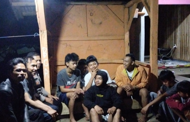 Polsek Cisompet Gencarkan Kontrol Pos Kamling, Warga Didorong Aktif Jaga Kamtibmas