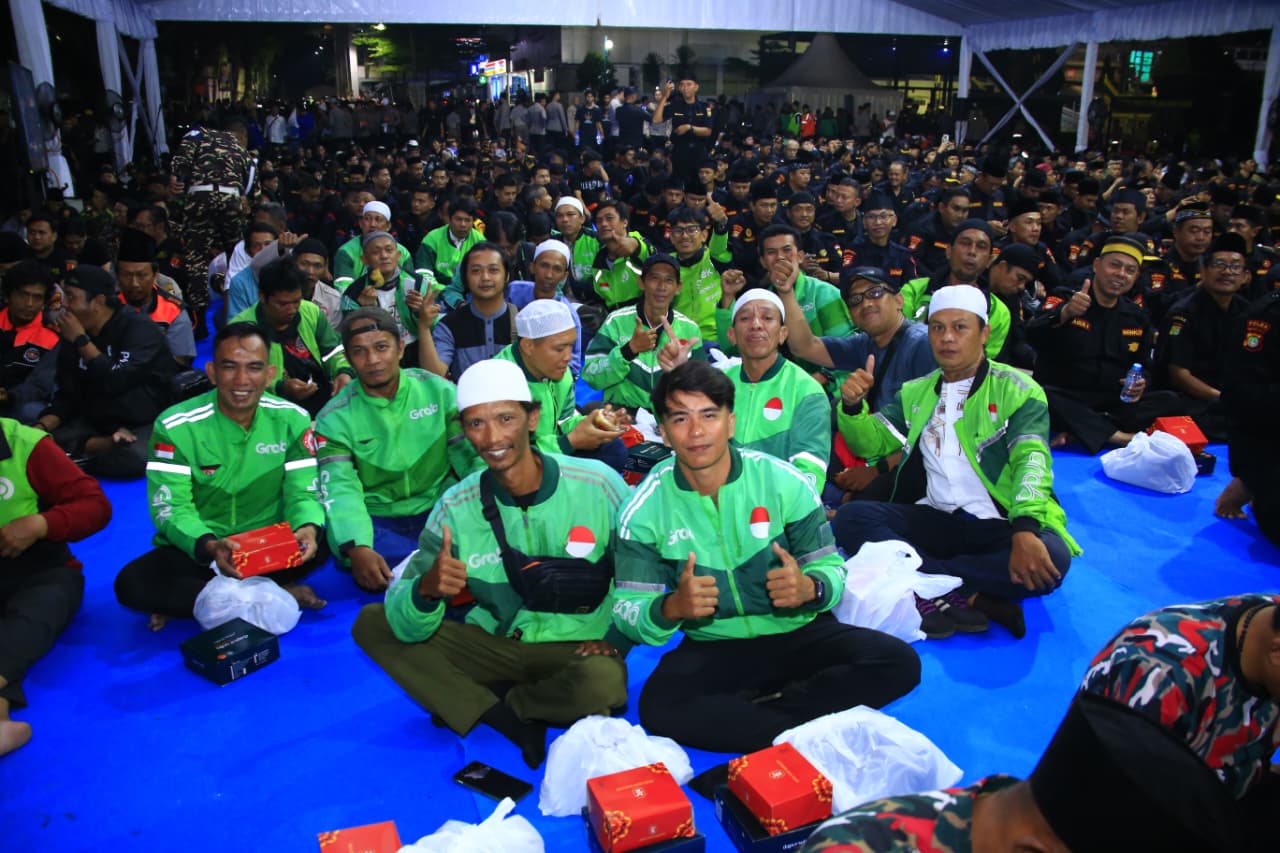 Hadiri Doa Bersama dan Peringatan Maulid Nabi, Kapolri Ajak Masyarakat Jaga Persatuan dan Kesatuan Untuk Memajukan Indonesia