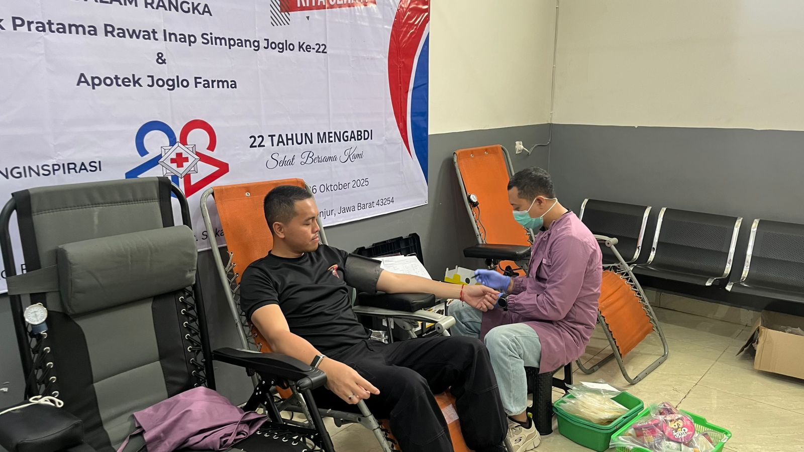 Wujud Kepedulian terhadap Sesama, Sat Brimob Polda Jabar Bakti Sosial Donor Darah di Sukaresmi