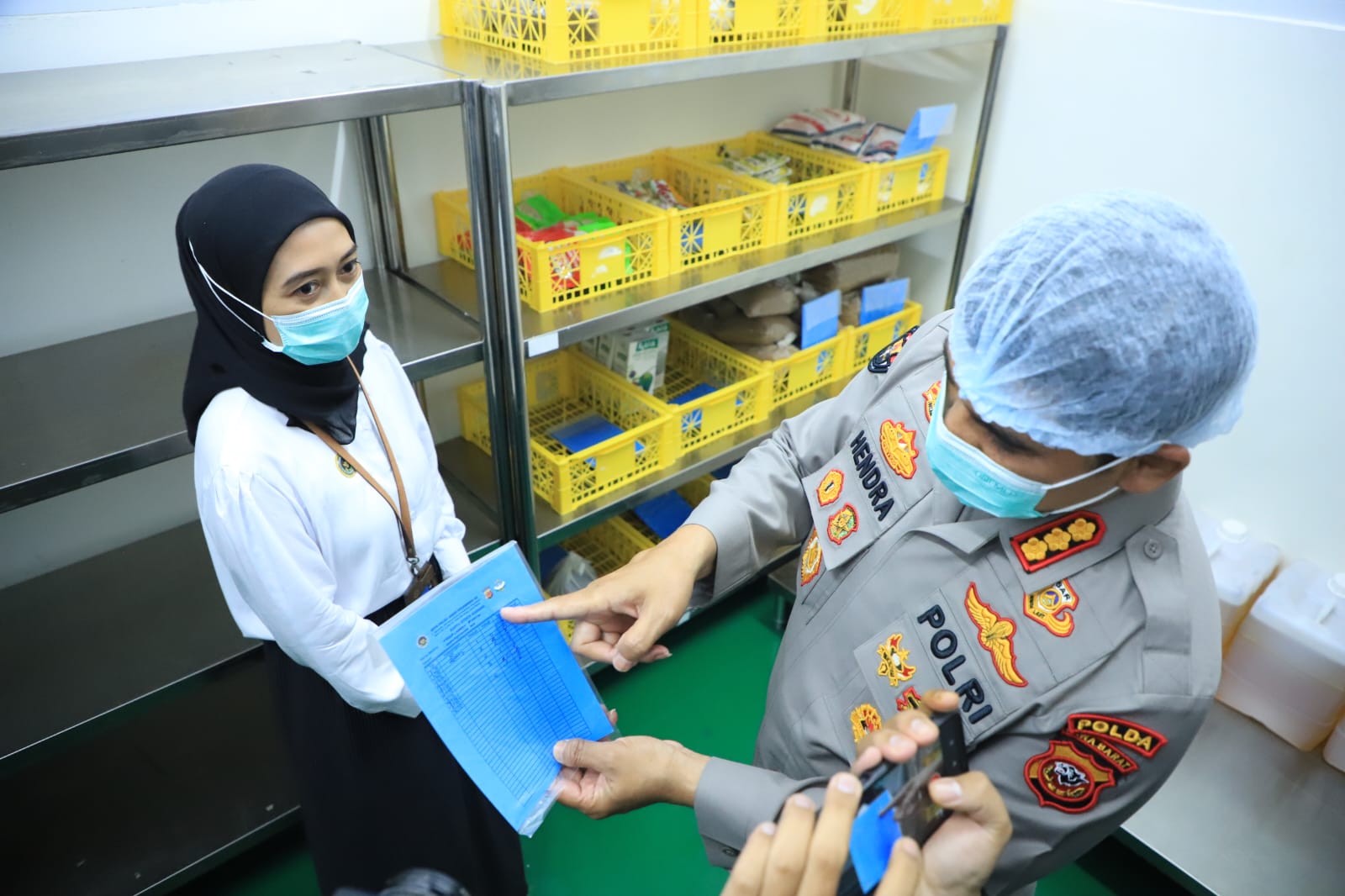SPPG Polda Jabar Terus Beri Manfaat Bagi Masyarakat, Pastikan Higienitas Lewat Pemeriksaan Ketat