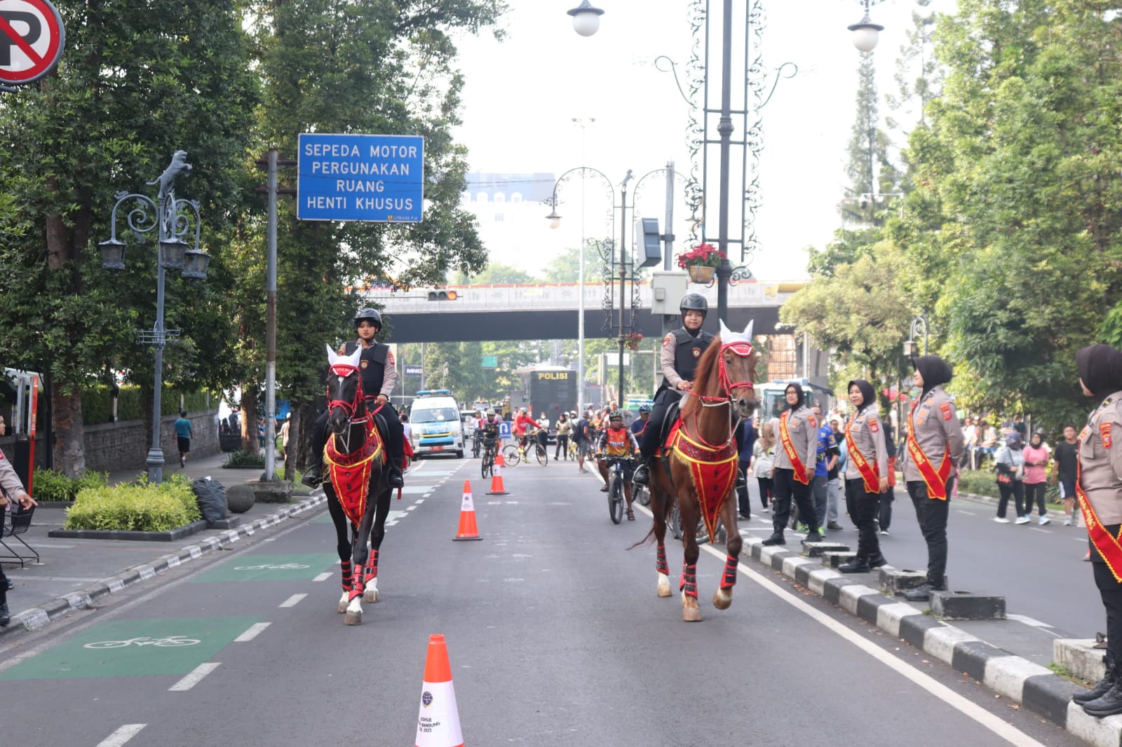 He For She, Wajah Humanis Polwan di Tengah Masyarakat