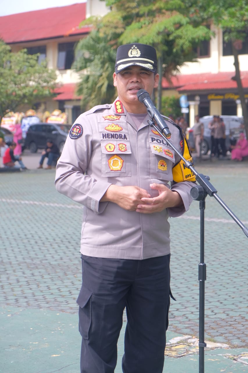Operasi Lilin Lodaya 2025/2026 Berakhir, Kabid Humas Polda Jabar Pimpin Apel Konsolidasi