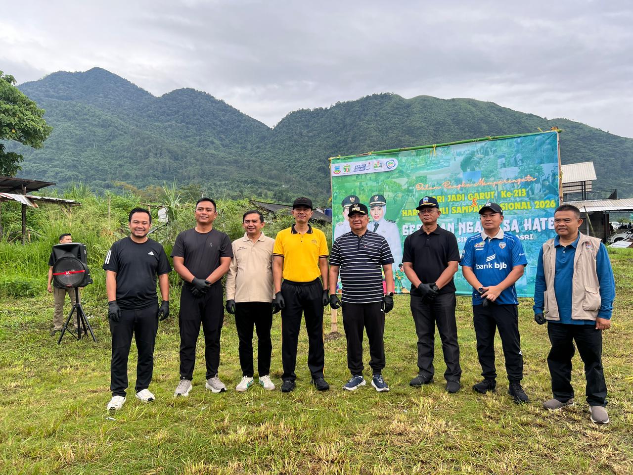 Polres Garut Bersama Instansi Terkait Aksi Bersih Lingkungan, Wujud Nyata Kepedulian di Hari Jadi Garut ke-213