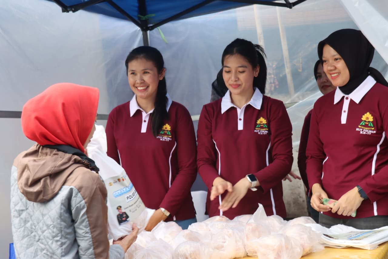 Bantu Ringankan Beban Masyarakat, Polres Garut Gelar Gerakan Pangan Murah Jelang Idul Fitri 1447 H