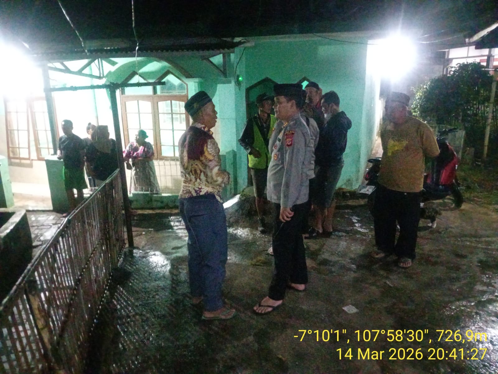 Polsek Wanaraja Amankan Pria ODGJ Yang Rusak Fasilitas Masjid Saat Tarawih