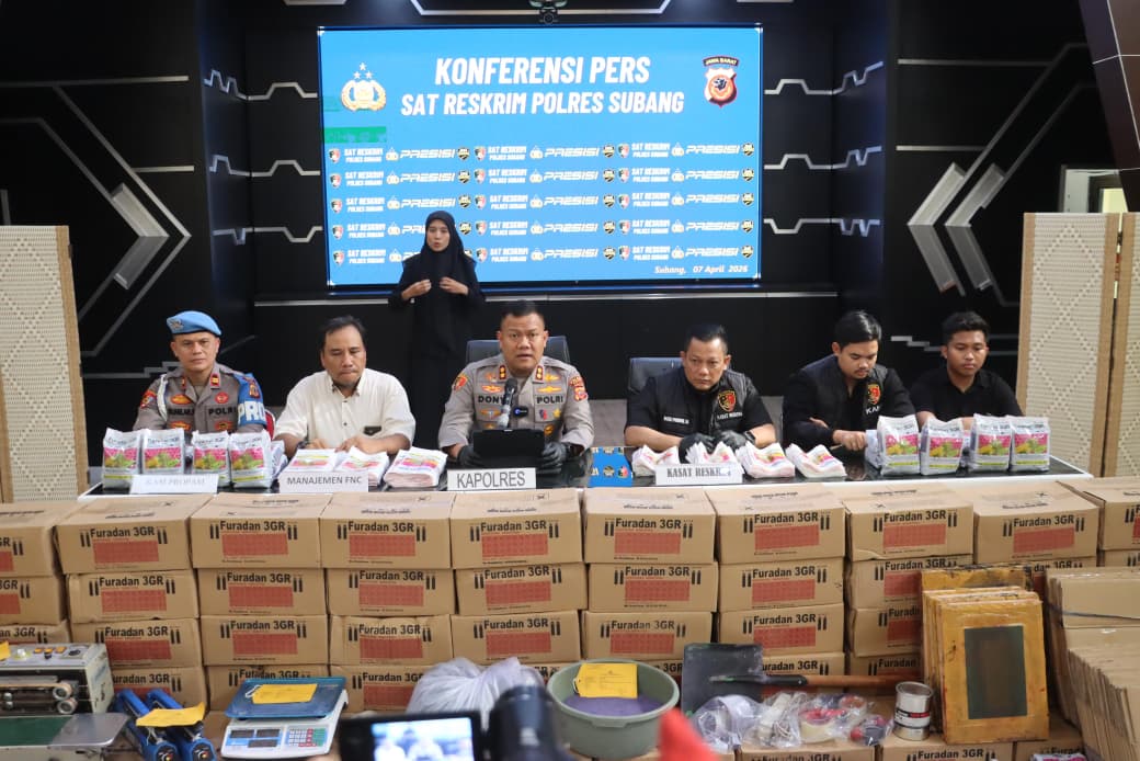POLISI UNGKAP KASUS PRODUKSI DAN PEREDARAN PESTISIDA PALSU