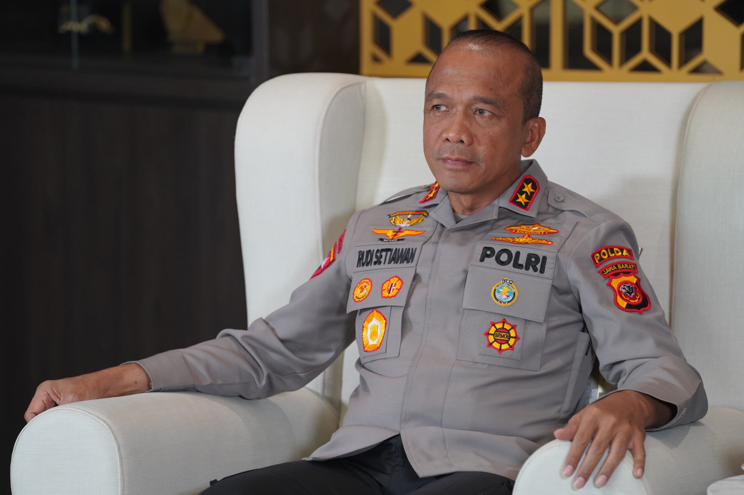 Polda Jabar Hibahkan Shelter dan Fasilitas Sanitasi di Jalur Gede Pangrango