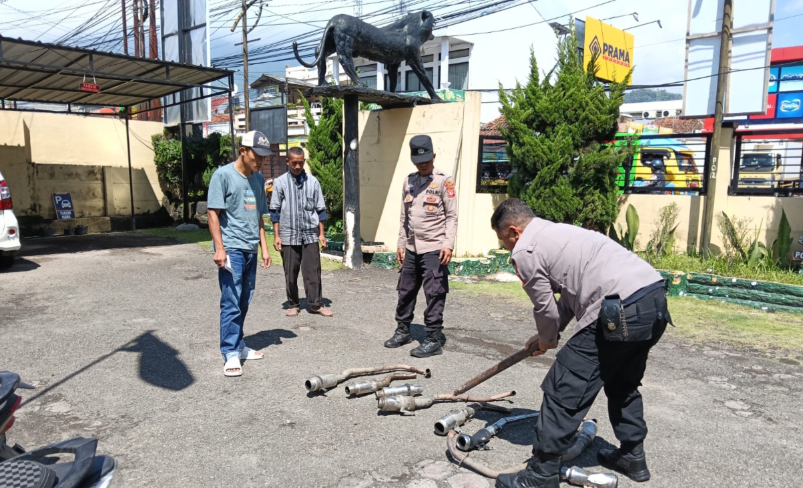 Polsek Leles Polres Garut Kembali Tertibkan Knalpot Brong, Enam Motor Diamankan