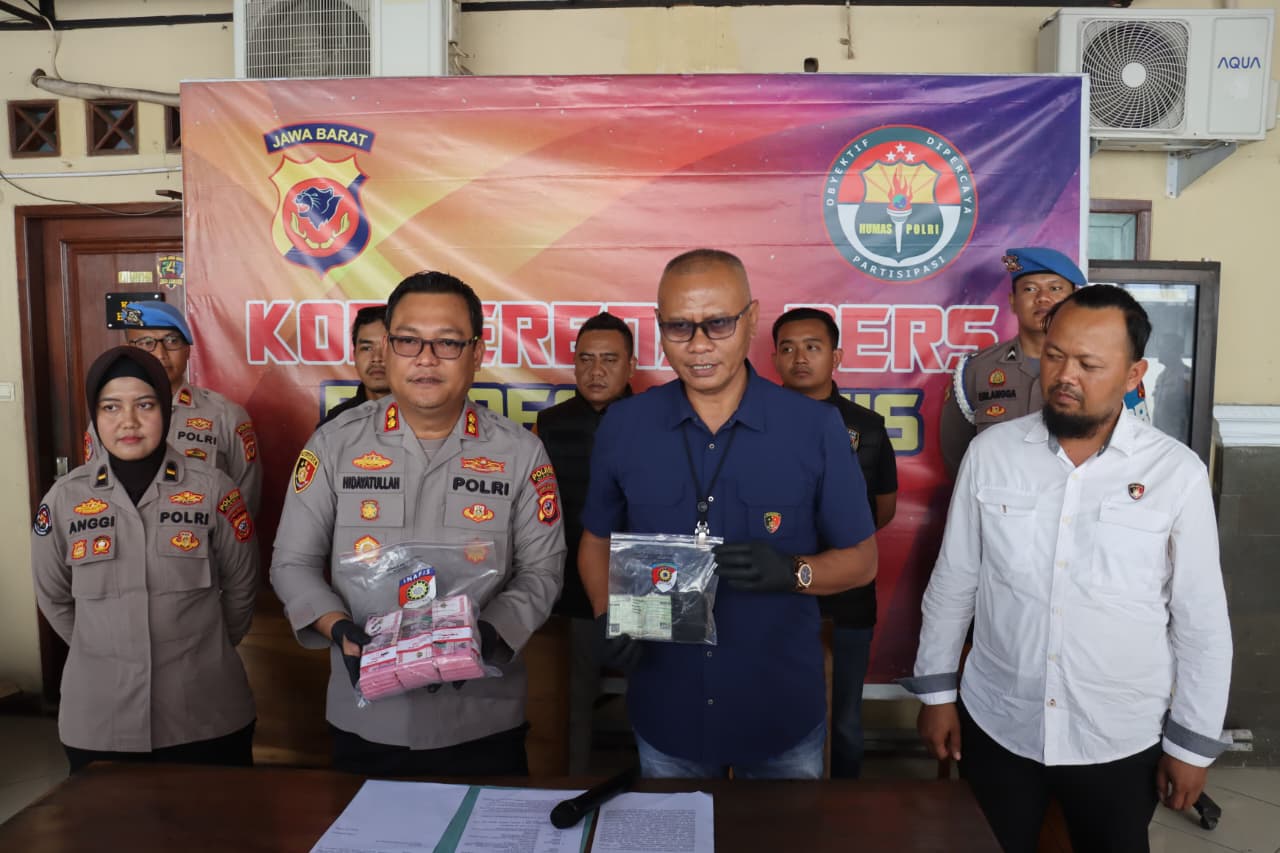 Polisi Bongkar Modus Penipuan Berkedok Dana Hibah Miliaran, Pastikan Penegakan Hukum Tegas dan Imbau Masyarakat Lebih Waspada