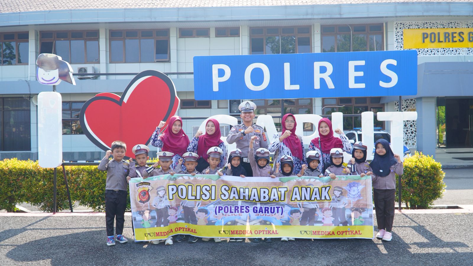 Polres Garut Tanamkan Edukasi Keselamatan Berlalu Lintas Sejak Dini