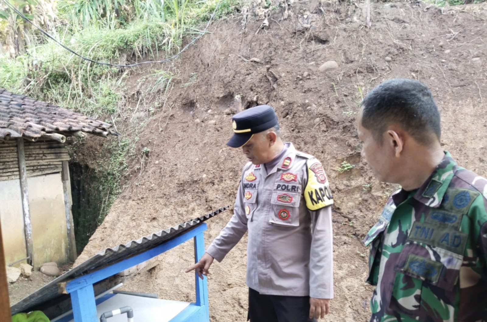 Wujud Kepedulian Polri, Polres Garut Resmikan Rumah Layak Huni untuk Warga Caringin