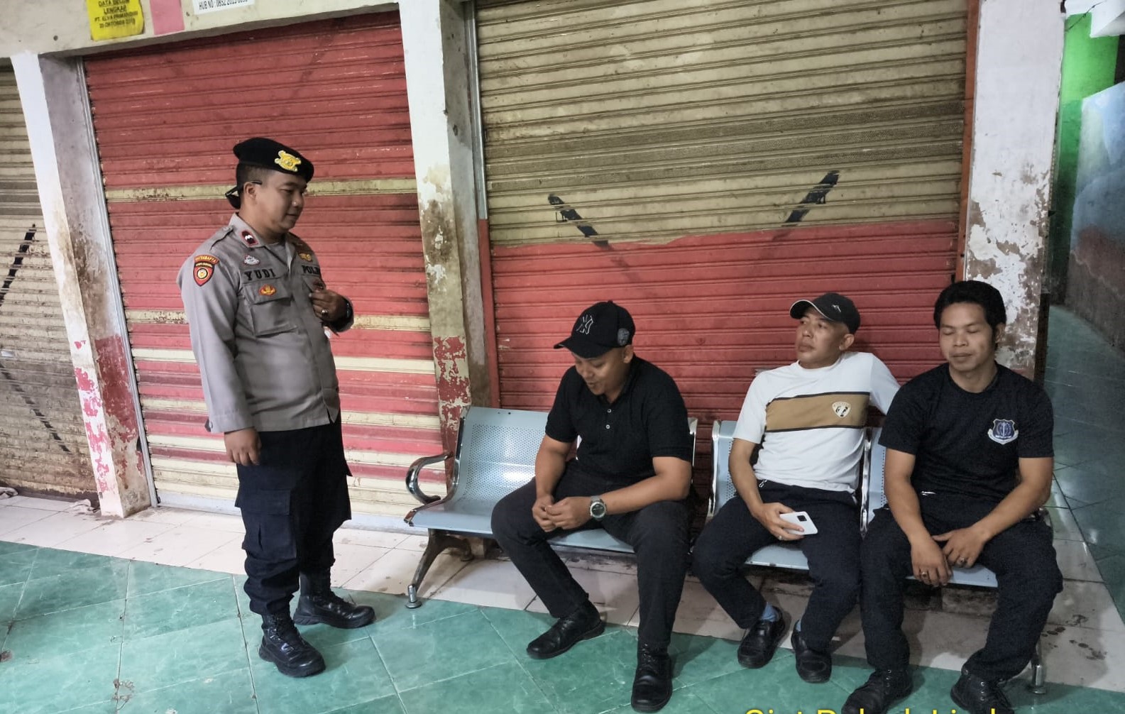 Sat Samapta Polres Garut Gencarkan Patroli Dialogis Malam Hari, Antisipasi C3 dalam Operasi Jaran Lodaya 2026