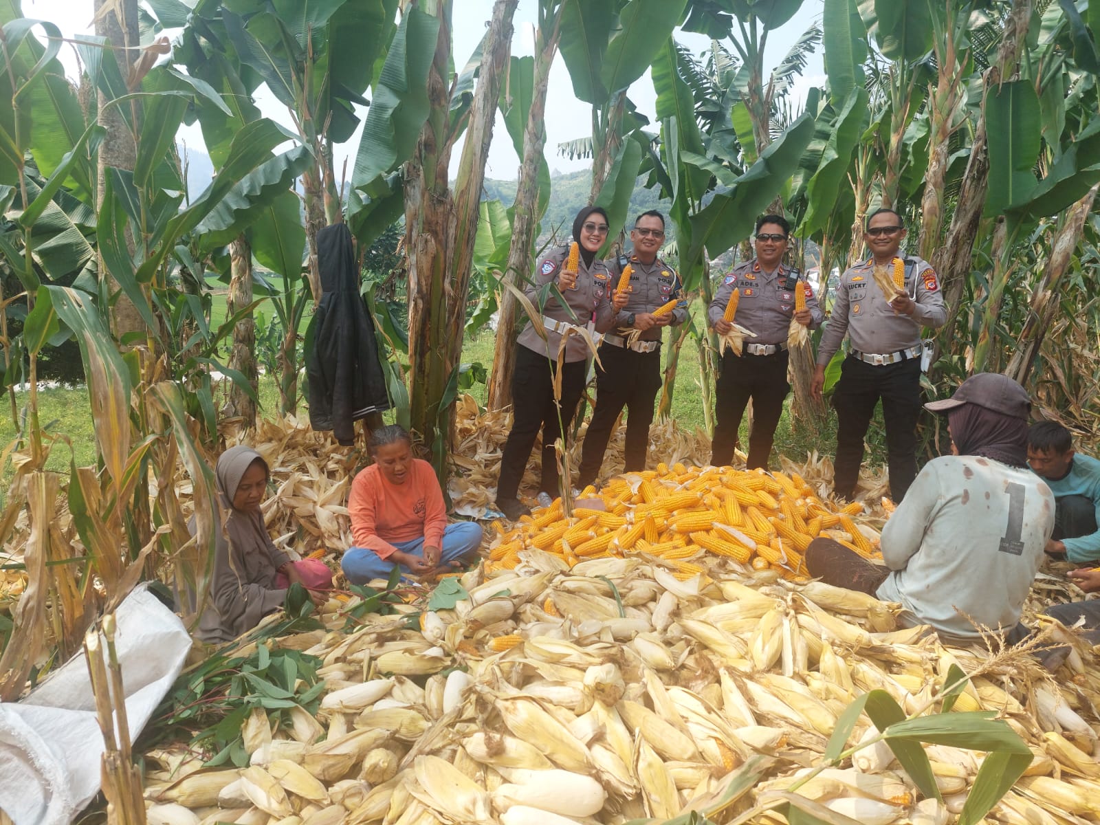 Polres Garut Perkuat Sinergi dengan Petani Lewat Monitoring Program Ketahanan Pangan