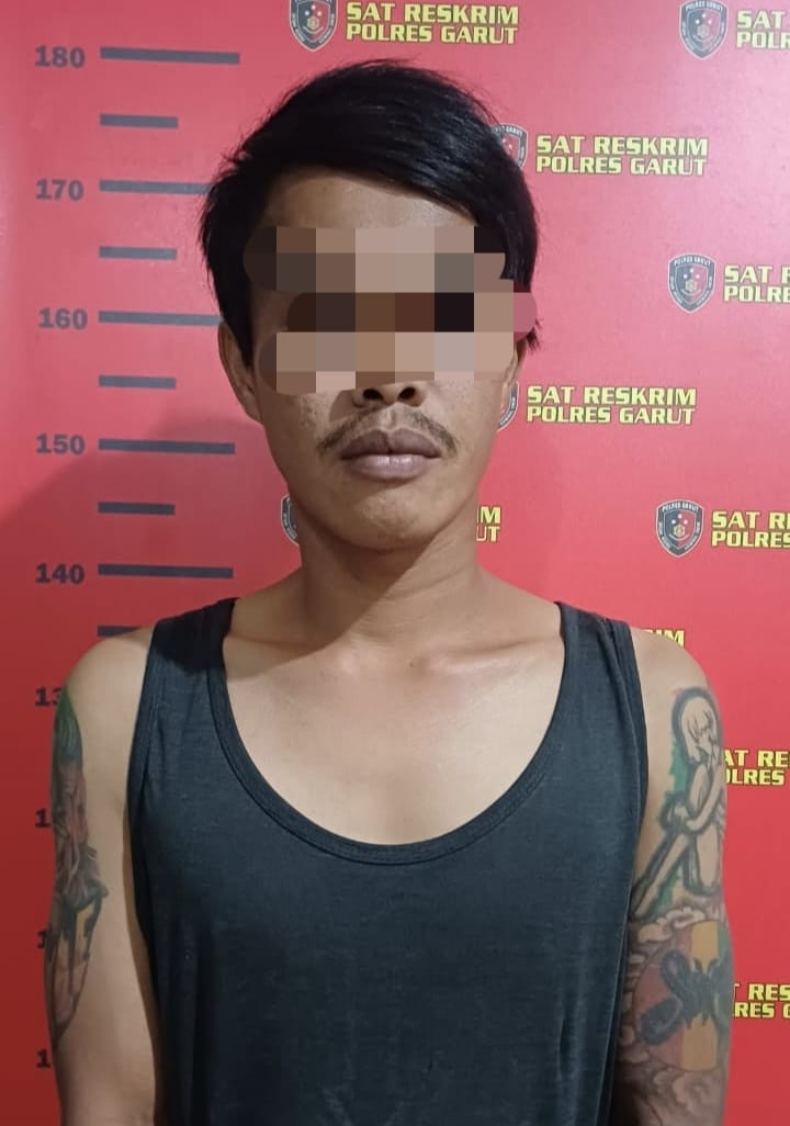 Dari Lahan Parkir berujung Penganiayaan Berat di Wanaraja, Polisi Amankan Empat Tersangka dan Sita Senjata Tajam
