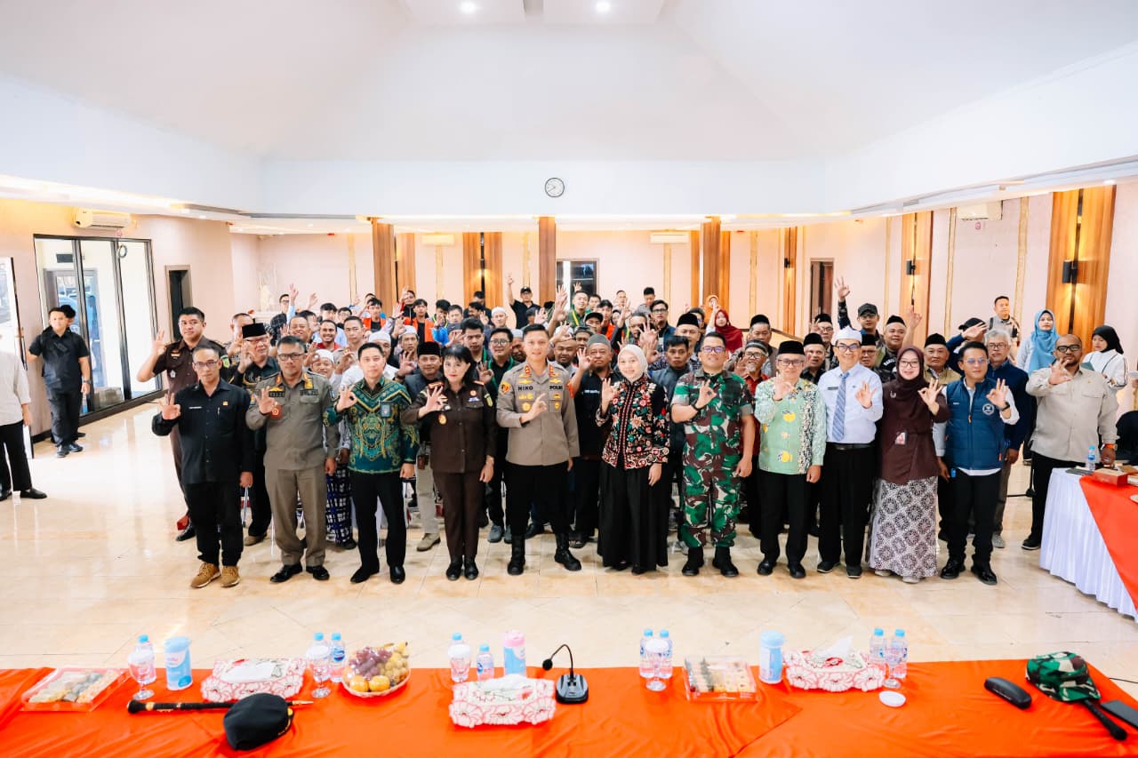 Polres Garut Bersama Forkopimda dan Elemen Masyarakat Deklarasikan Perang terhadap Narkoba, Miras dan OKT