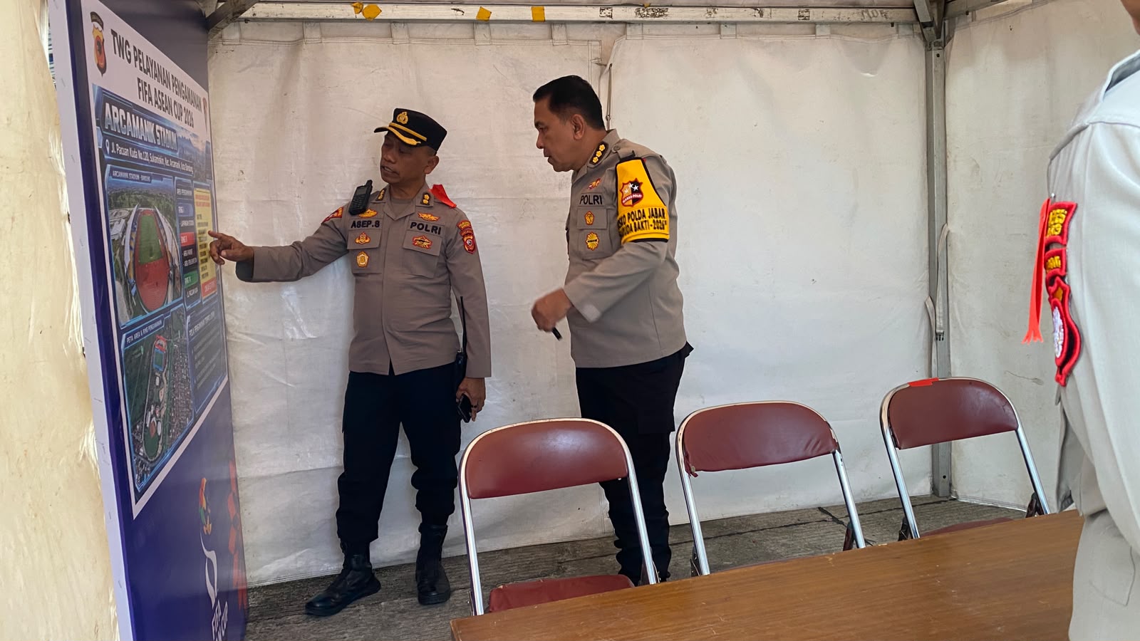 Polda Jabar Cek Pospam Garuda Bhakti di Sejumlah Lokasi di Kota Bandung Polda Jabar Cek Pospam Garuda Bhakti di Sejumlah Lokasi di Kota Bandung