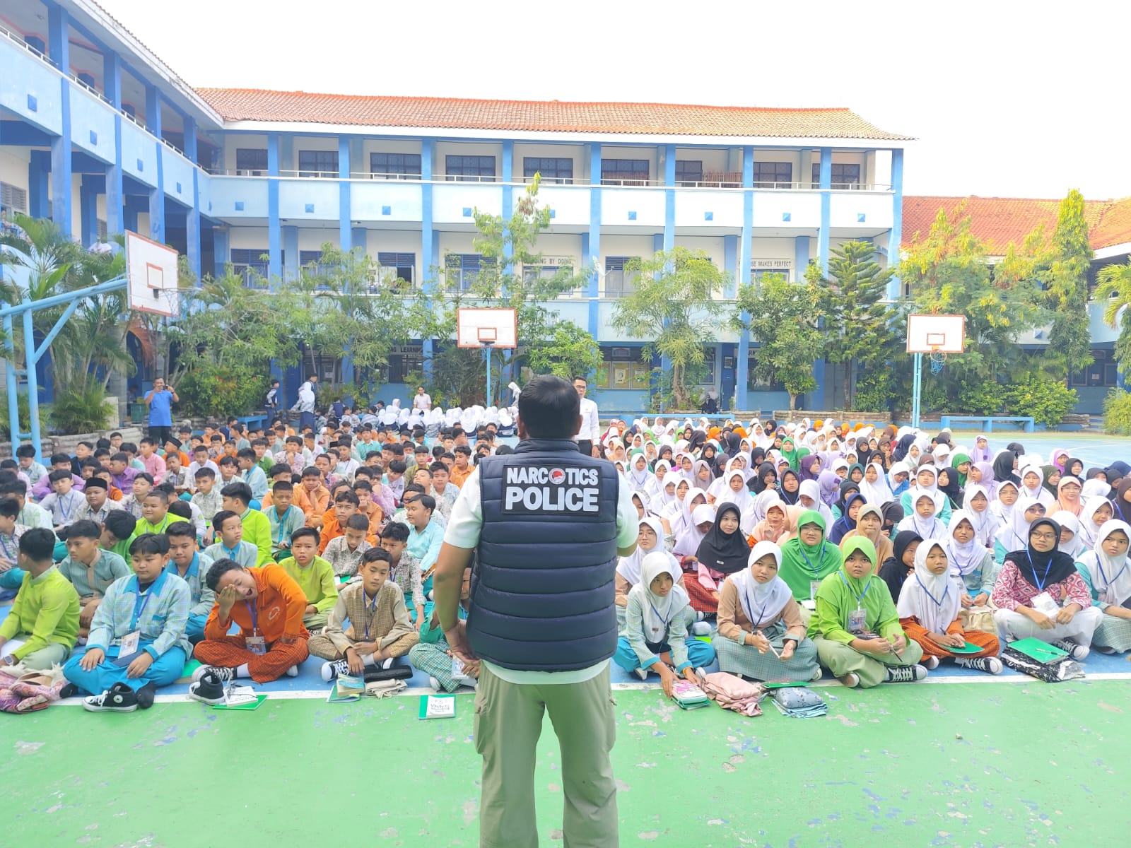 Ops Antik Lodaya 2026, Polisi Ajak Orang Tua Lindungi Generasi Muda dari Bahaya Obat Keras Ops Antik Lodaya 2026, Polisi Ajak Orang Tua Lindungi Generasi Muda dari Bahaya Obat Keras