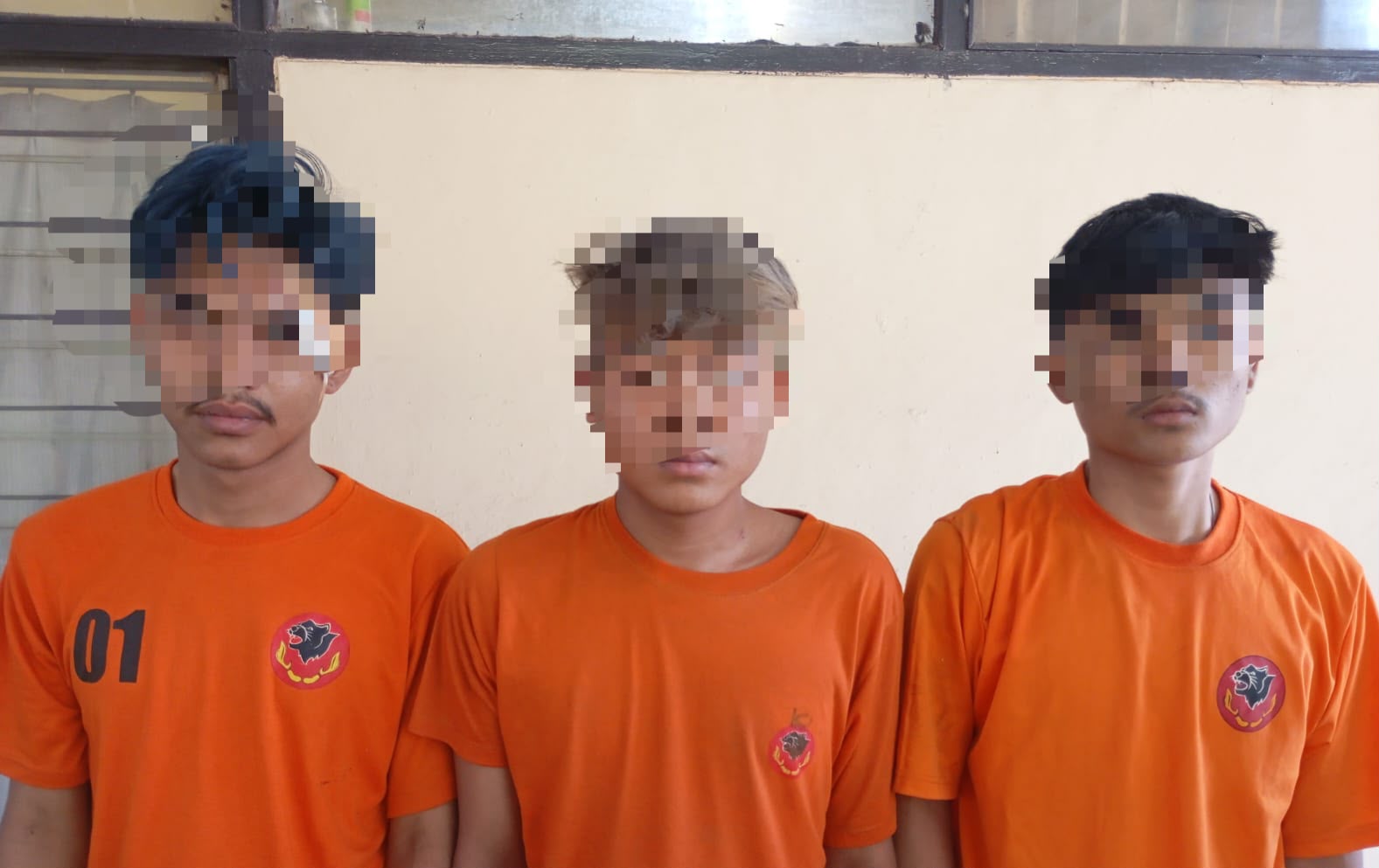 Polisi Ungkap Pencurian Bawang Merah Hingga 5 Kuintal di Wanaraja, Tiga Pelaku Berhasil Diamankan Polisi Ungkap Pencurian Bawang Merah Hingga 5 Kuintal di Wanaraja, Tiga Pelaku Berhasil Diamankan