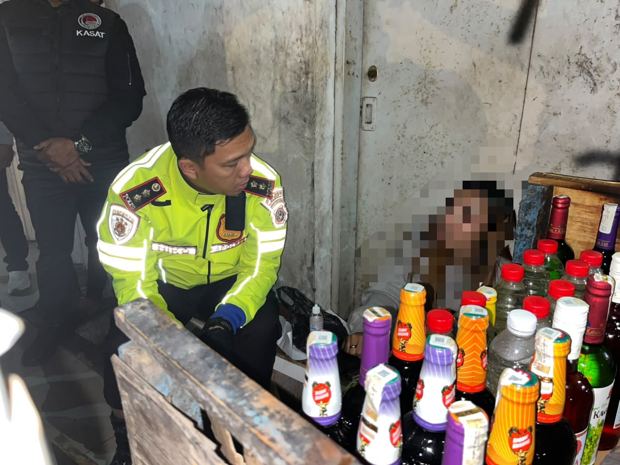 Polres Garut Sita 75 Botol Miras, Kapolres Tegaskan Komitmen Jaga Kamtibmas